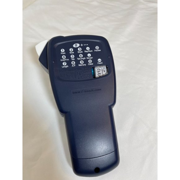 Brother P-Touch P1000 Labeler - Picture 2 of 3